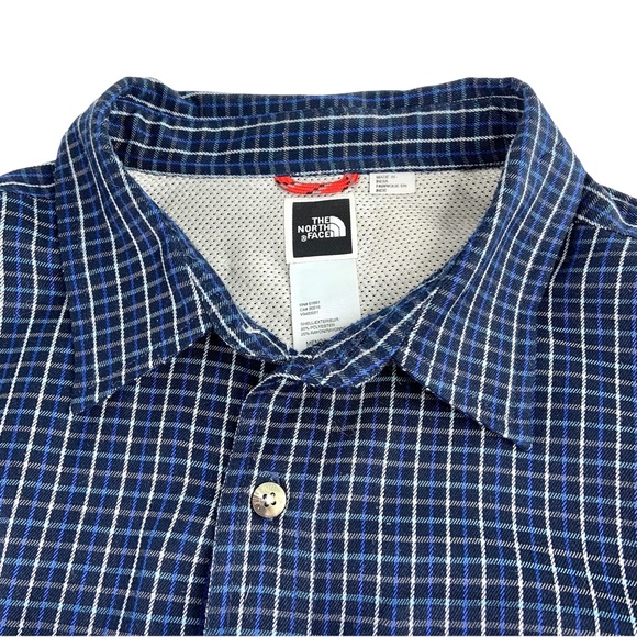 North Face Long Sleeve Button Down Shirt Roll Tab Sleeves Navy Blue Plaid - Picture 3 of 7